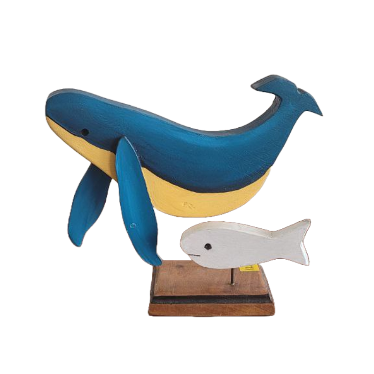 Escultura Artesanal de Baleia e Peixe em Madeira Escultura Artesanal de Baleia e Peixe em Madeira