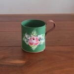 Caneca Decorativa de Metal Pintada à Mão - Verde Escuro